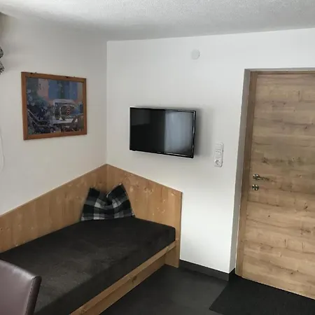 Haus Steissbach Apartman *