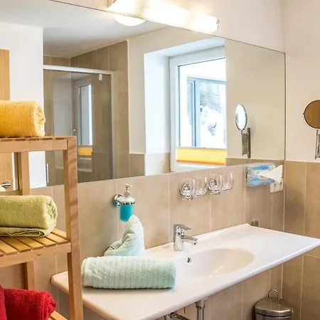 Haus Steissbach Apartman
