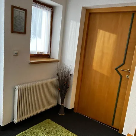 Haus Steissbach Apartmán *
